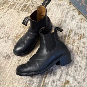 Blundstone Women’s Black Leather Ankle Boots #1671